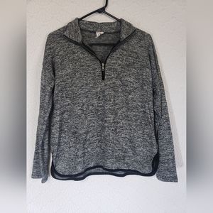 Cable & Gauge 1/4 zip pullover,  size M